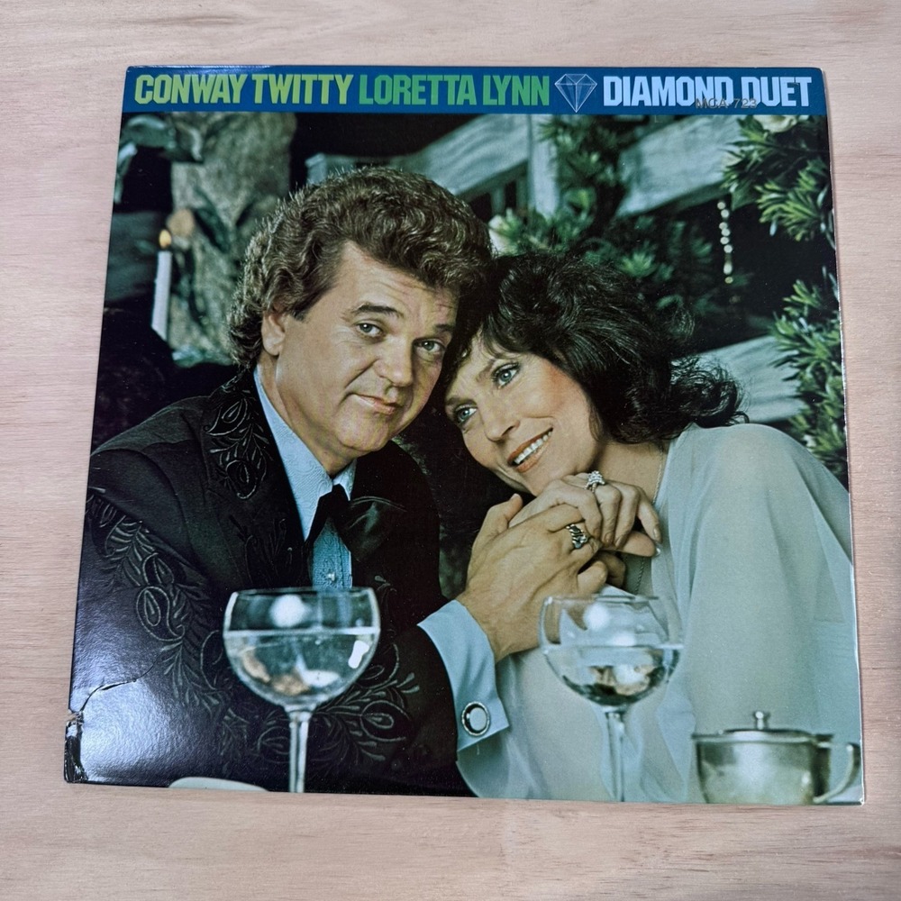 CONWAY TWITTY And Loretta Lynn LP Diamond Duet In 1979 MCA